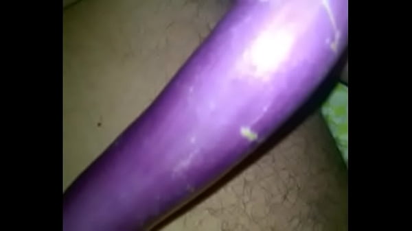Shonu Brinjled si India goyangin pantatnya bikin ngiler