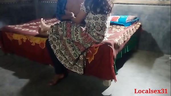 Tonton video sex lokal cewek desi India panas (resmi dari localsex31)